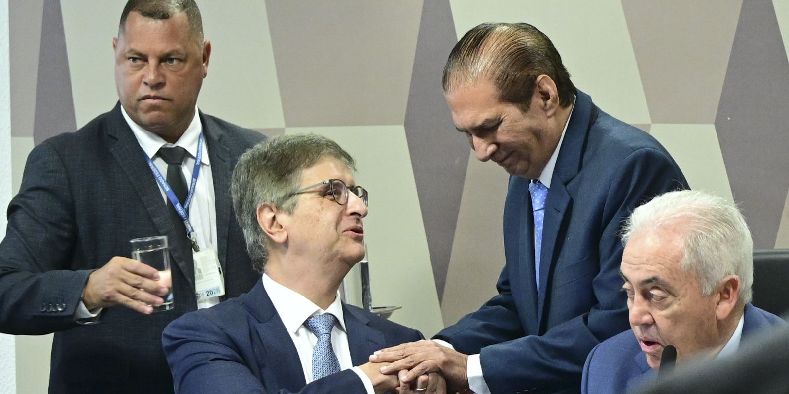 em-sabatina-no-senado,-gonet-diz-que-nao-ha-criminalizacao-da-politica