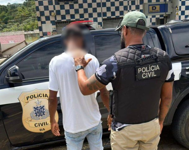 Homem é preso em Ibirapitanga após agredir companheira por ciúmes dentro de casa no distrito de Itamarati