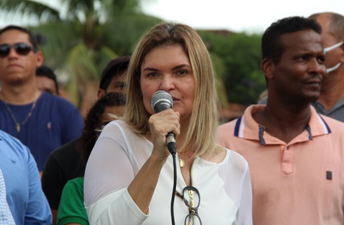 Câmara de Ibirataia aprova contas da ex-prefeita Ana Cléia referentes ao exercício de 2023