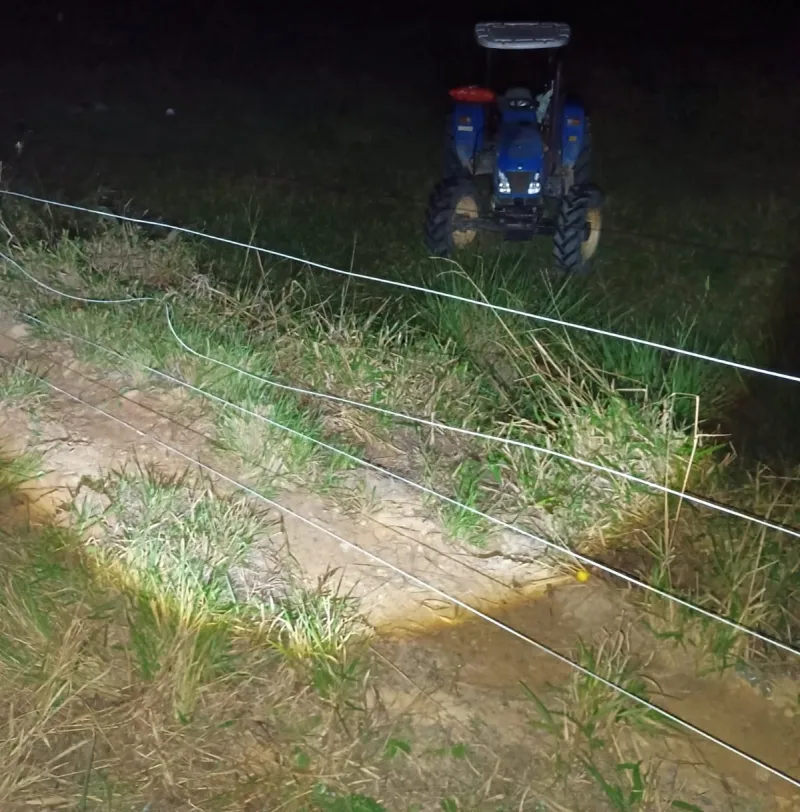 Idoso morre após acidente com trator na BA-284 em Itamaraju