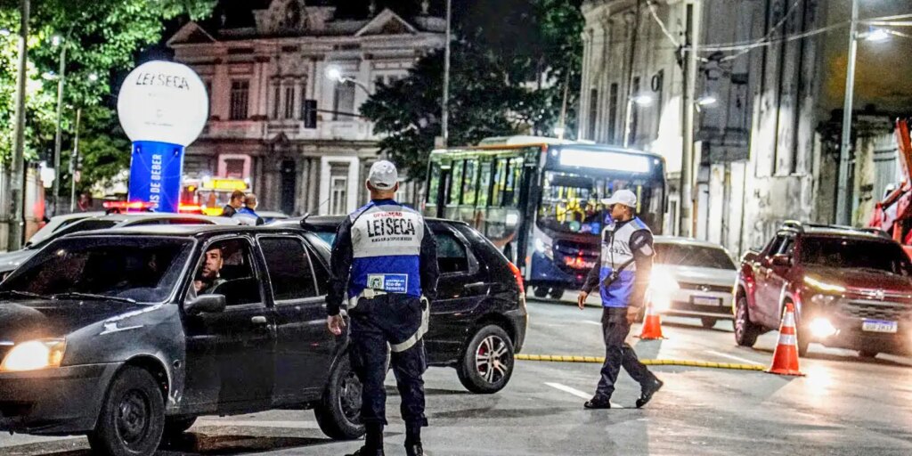 operacao-lei-seca-promove-acoes-educativas-durante-jogo-do-brasil