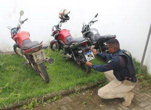 064d1b65-19f6-41c5-a458-cca845e138d3