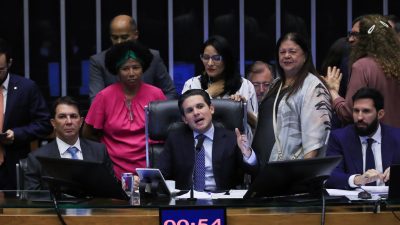 camara-aprova-regras-para-julgamentos-do-stf-e-envia-texto-ao-senado