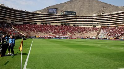 onibus-atrasa-e-final-da-libertadores-comecara-as-18h30-(de-brasilia)