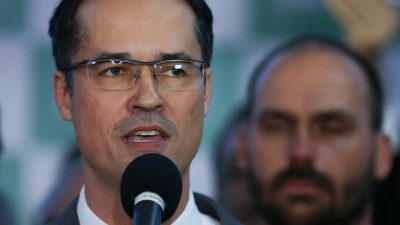deltan-paga-indenizacao-a-lula-por-powerpoint-da-lava-jato