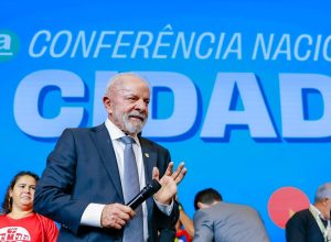 lula-critica-zema-por-nao-usar-r$-3,5-bi-em-obras-de-prevencao-a-chuva