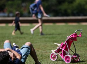 licenca-paternidade-de-ate-20-dias-e-aprovada-no-senado 