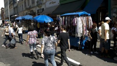 taxa-de-informalidade-cai-no-mercado-de-trabalho,-mostra-ibge