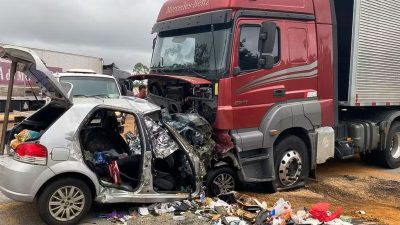 seis-pessoas-da-mesma-familia-morrem-em-acidente-na-br-251-em-mg