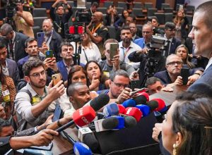 presidente-da-alerj-pede-ao-stf-para-assumir-governo-interino-do-rio