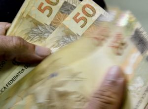 caixa-comeca-a-pagar-bolsa-familia-de-maio