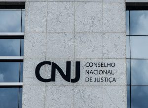 novo-bloqueio-judicial-automatico-de-contas-exige-atencao-de-devedores