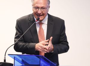 governo-vai-defender-retomada-de-obras-da-transnordestina-junto-ao-tcu