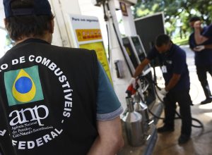 em-tres-meses,-anp-fez-21-autuacoes-por-preco-abusivo-de-combustivel
