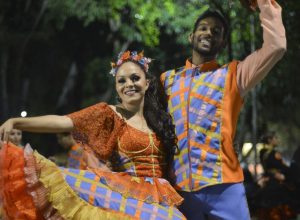 estilo-junino-se-transforma-com-a-internet-e-novas-modas