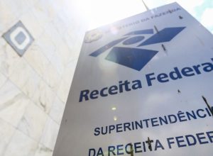 receita-paga-lote-especial-de-restituicao-automatica-em-julho