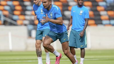 brasil-fecha-preparacao-para-duelo-contra-japao,-1o-mata-mata-da-copa