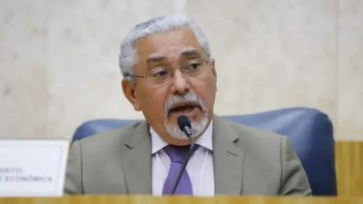 vereador-de-sp-senival-moura-pede-afastamento-do-pt