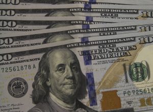dolar-cai-para-r$-5,08,-e-bolsa-recua-pela-quarta-vez-consecutiva