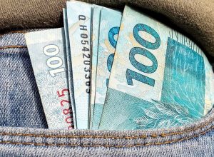 beneficiarios-com-nis-de-final-5-recebem-bolsa-familia-de-julho
