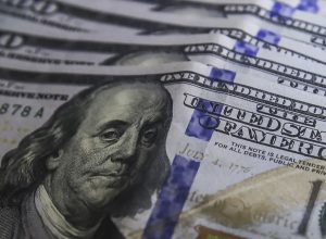 dolar-cai-para-r$-5,10,-apos-juros-serem-mantidos-nos-eua