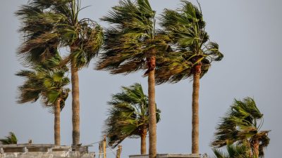 frente-fria-e-ciclone-deixam-rio-grande-do-sul-e-sao-paulo-em-alerta