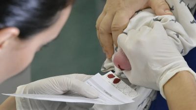 atraso-na-ampliacao-do-teste-do-pezinho-dificulta-diagnostico-da-ame