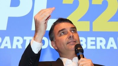 filho-mais-velho-de-bolsonaro,-flavio-disputa-a-presidencia-pelo-pl