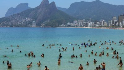 marinha-emite-alerta-de-ressacas-no-litoral-do-rio-e-de-sao-paulo