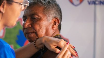 vacinacao-e-ampliada-em-comunidades-indigenas-da-amazonia