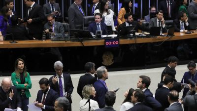 camara-derruba-voto-secreto-em-pec-da-blindagem-por-falta-de-quorum
