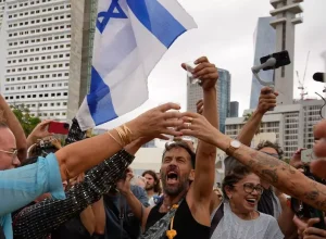 9d8dc1afaf133010f9ccfb860a5717ee